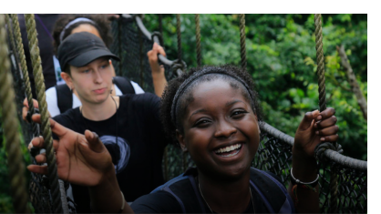 Global Engagement Studies Institute participants on a trek