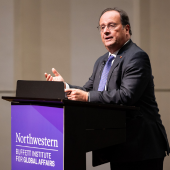 Hollande giving lecture